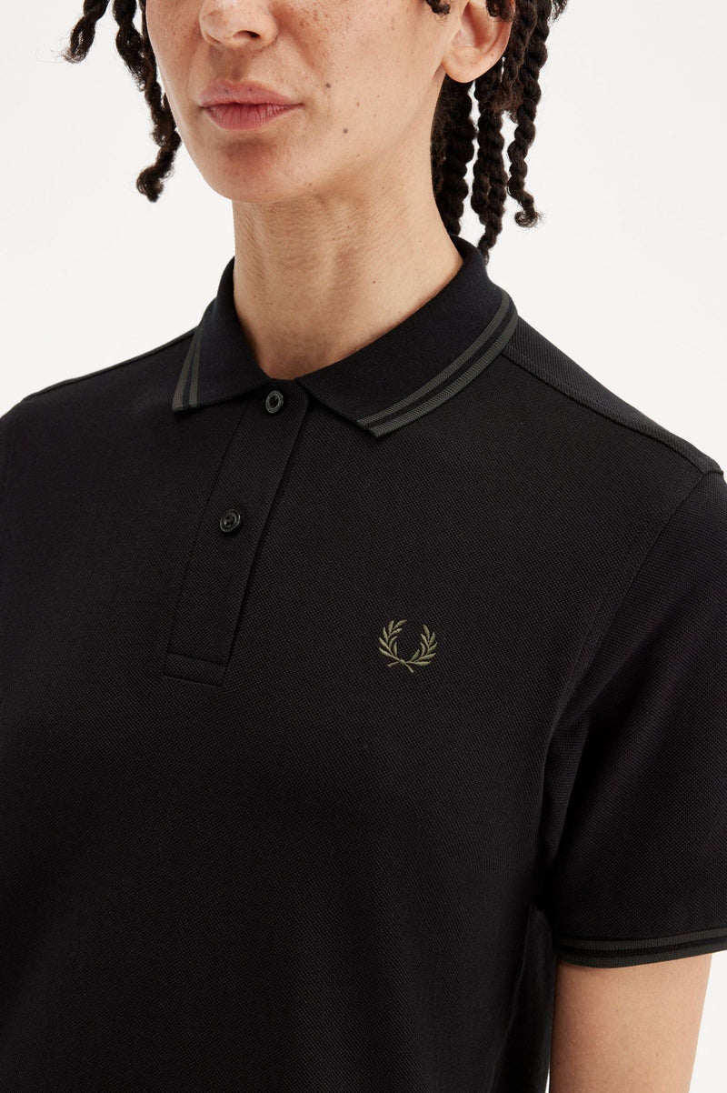 Fred Perry M3600 Black / Court Green / Court Green - Supermen.dk