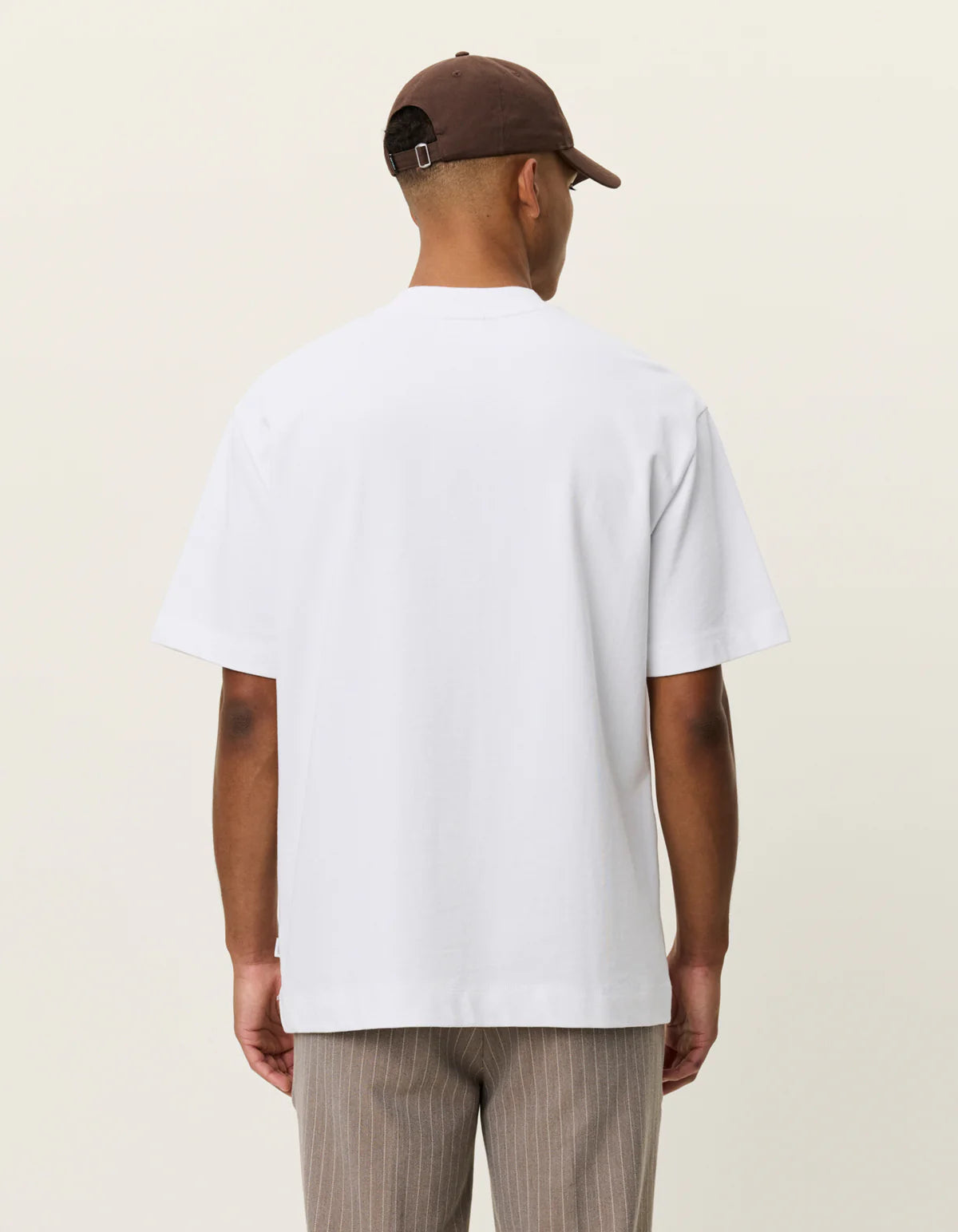 Les Deux Carl T-shirt i hvid set bagfra