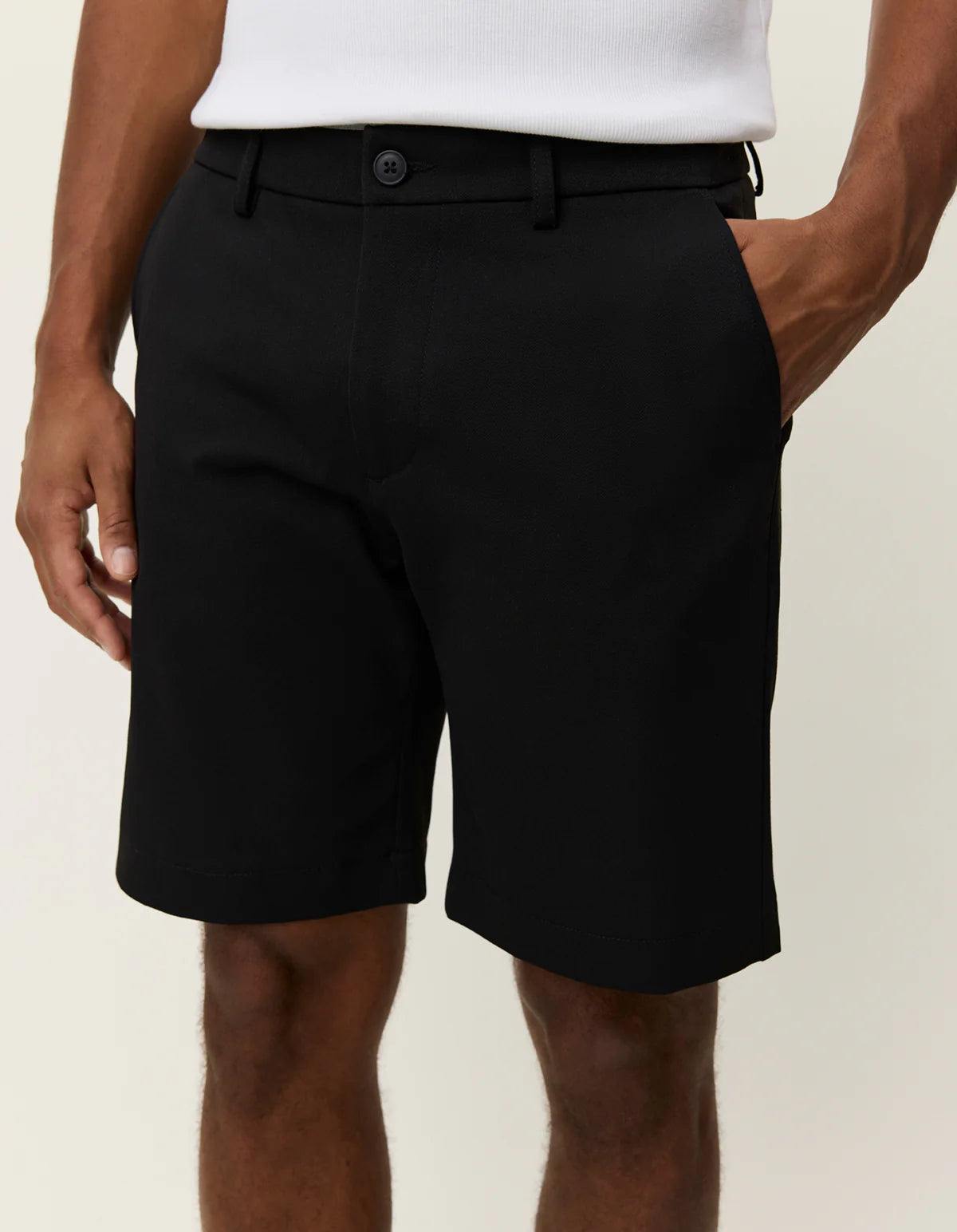 Les Deux Como Reg Shorts - Black