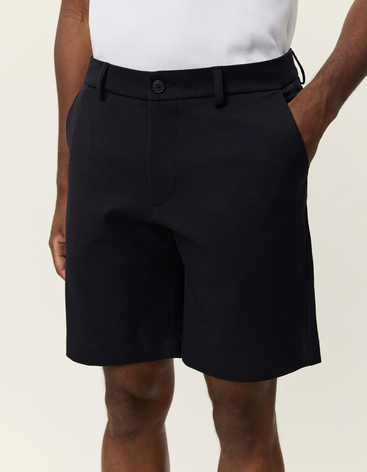 Les Deux Como Reg Shorts - Dark Navy