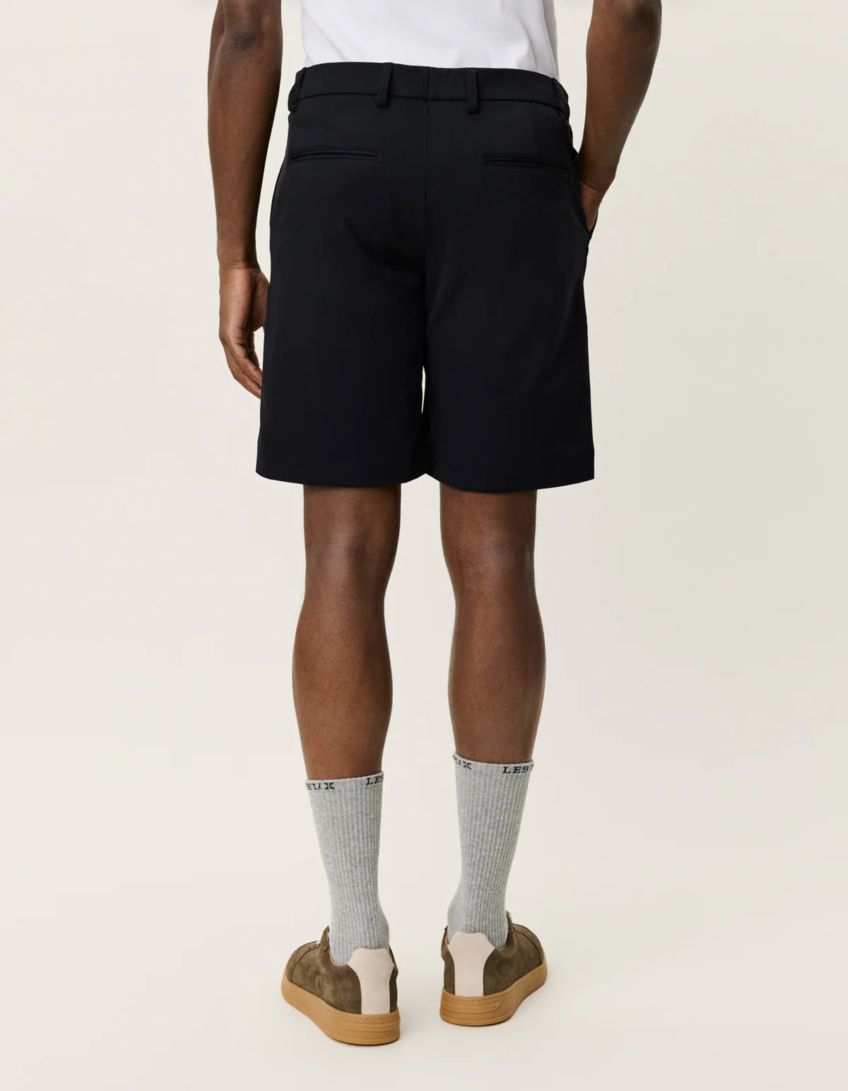 Les Deux Como Reg Shorts - Dark Navy