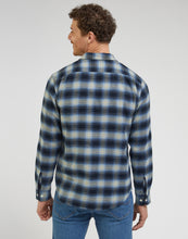 Indlæs billede til gallerivisning LEE WORKER SHIRT 2.0 BLACK
