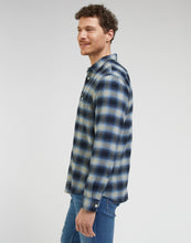 Indlæs billede til gallerivisning LEE WORKER SHIRT 2.0 BLACK
