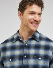 Indlæs billede til gallerivisning LEE WORKER SHIRT 2.0 BLACK
