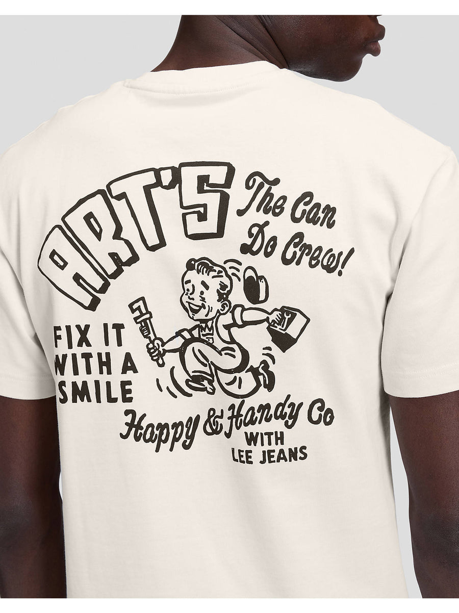 Ecru t-shirt fra Lee med ekstra plads i krop og ærmer