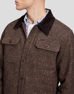 Nærbillede af fløjlskrave på Lee overshirt med fløjlskrave i Chocolate Torte brun