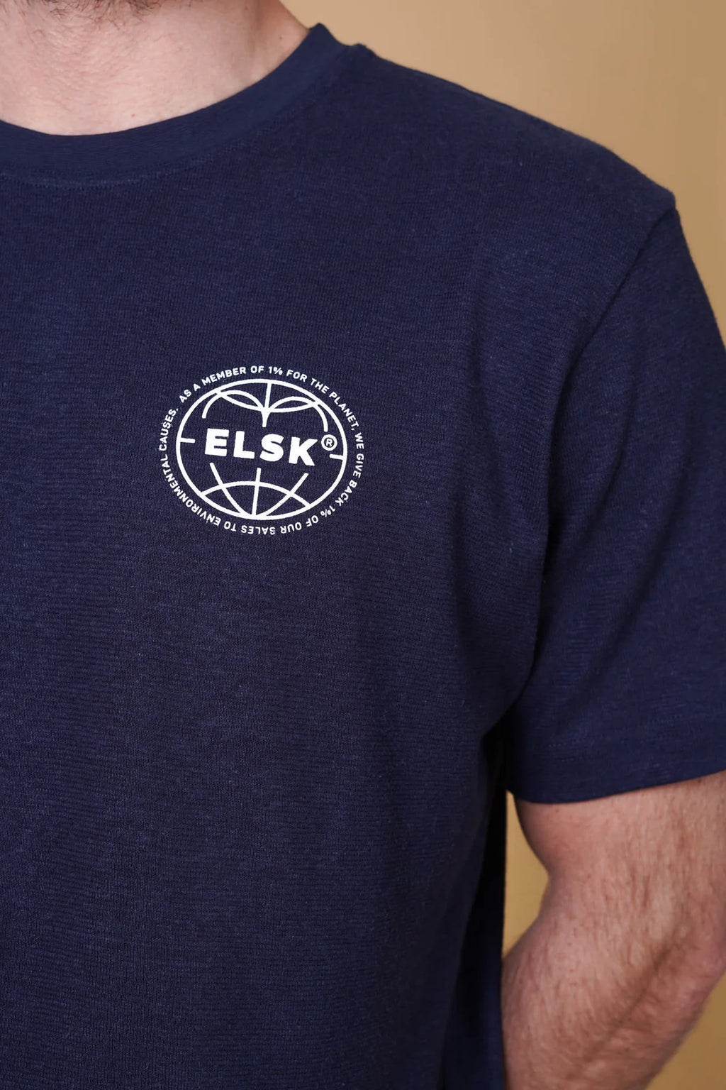 ELSK STATEMENT GLOBE CH MEN'S HEMP T-SHIRT