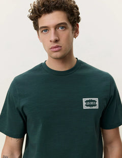 Les Deux Italian T-Shirt Pine Green med rund hals