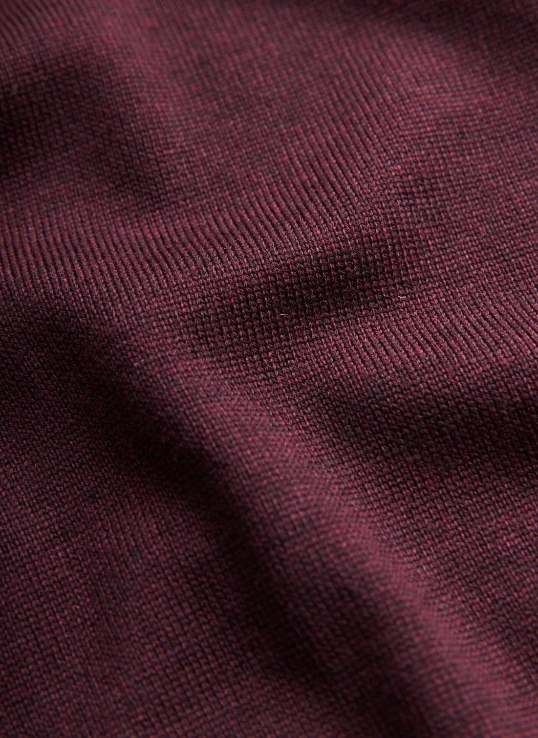 Morris Merino Oneck - 48 WINE RED