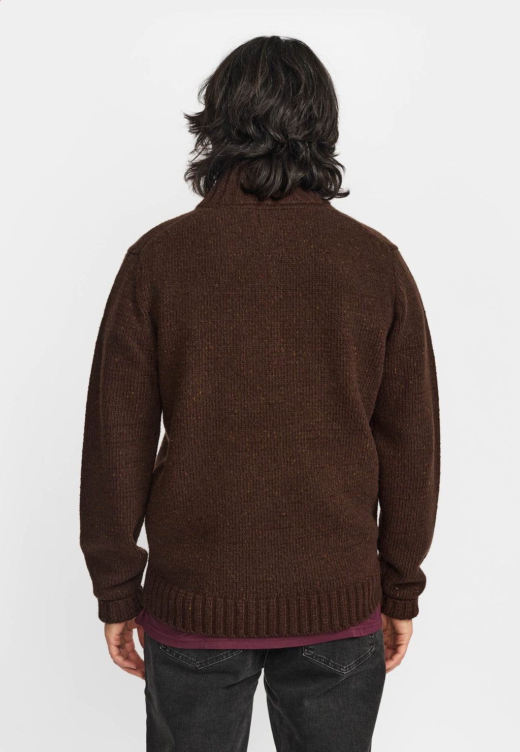 Revolution Half-Zip strik 6619 i mørkebrun set bagfra