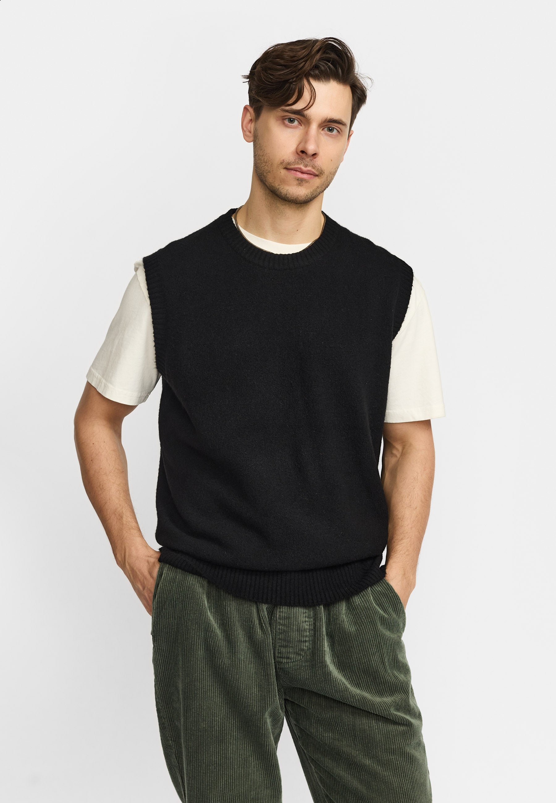Revolution Knit Vest / 6630 - Black