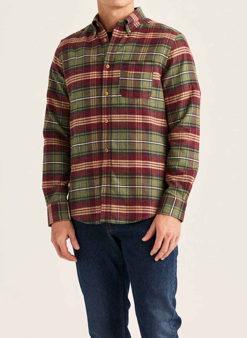 Morris Slim Fit flannelskjorte med store tern i oliven – model set forfra