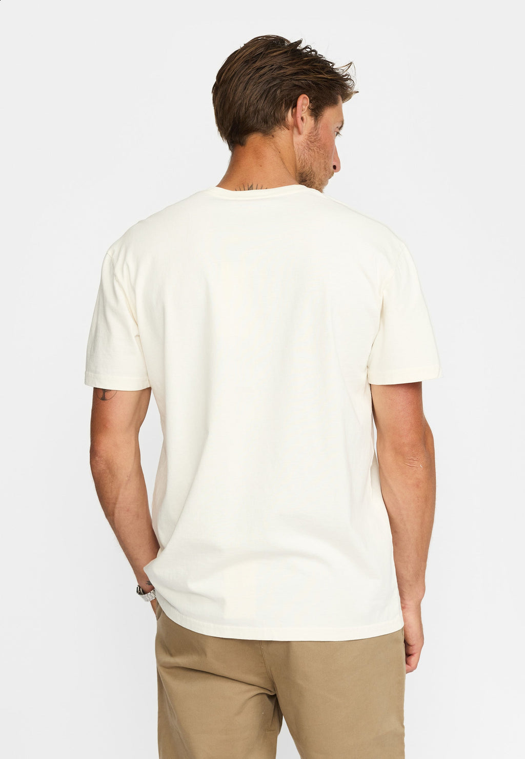Revolution Application T-Shirt / 1450 BRA - Offwhite