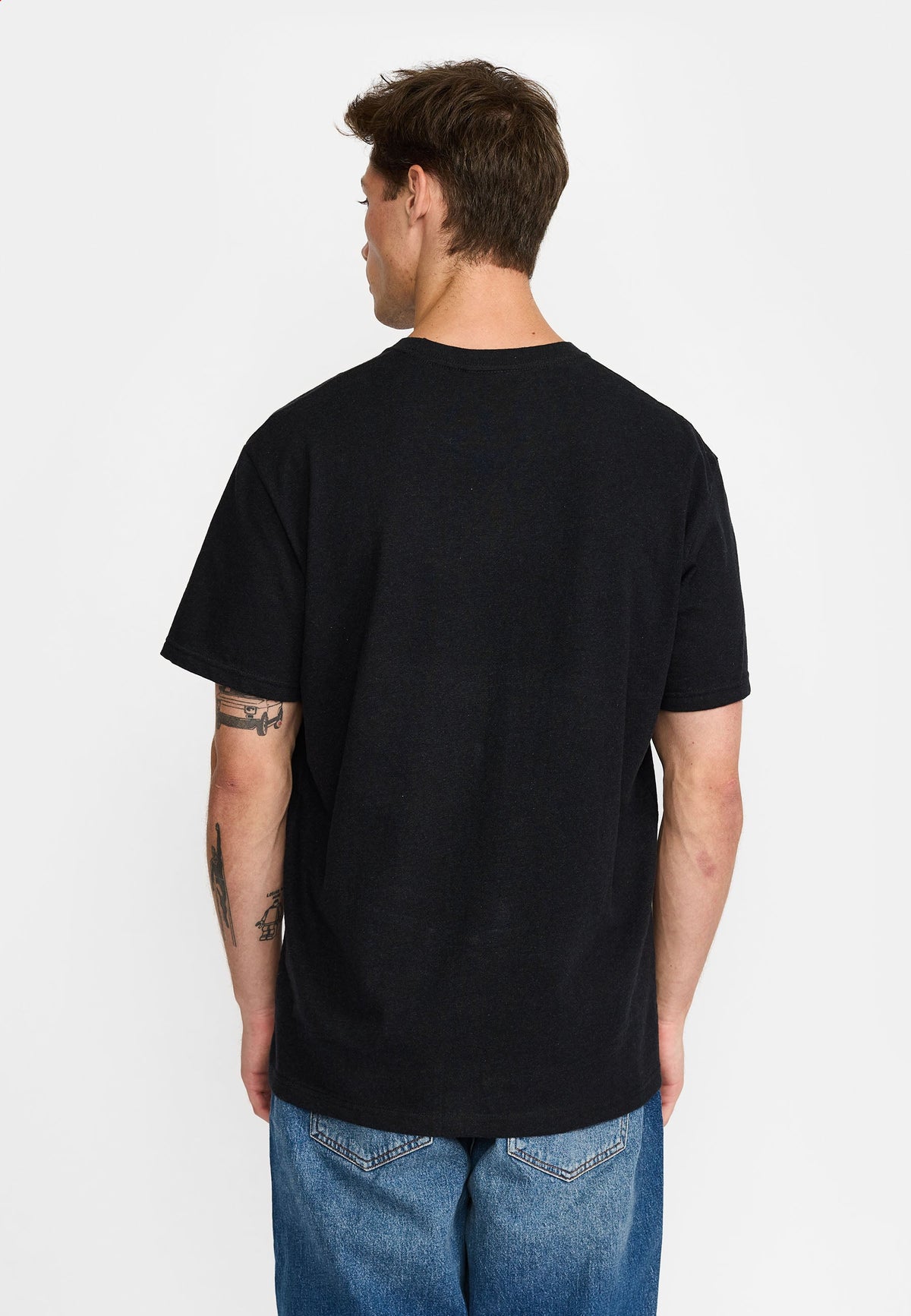 Revolution sort t-shirt 1456 NEG med ribkant i halsen