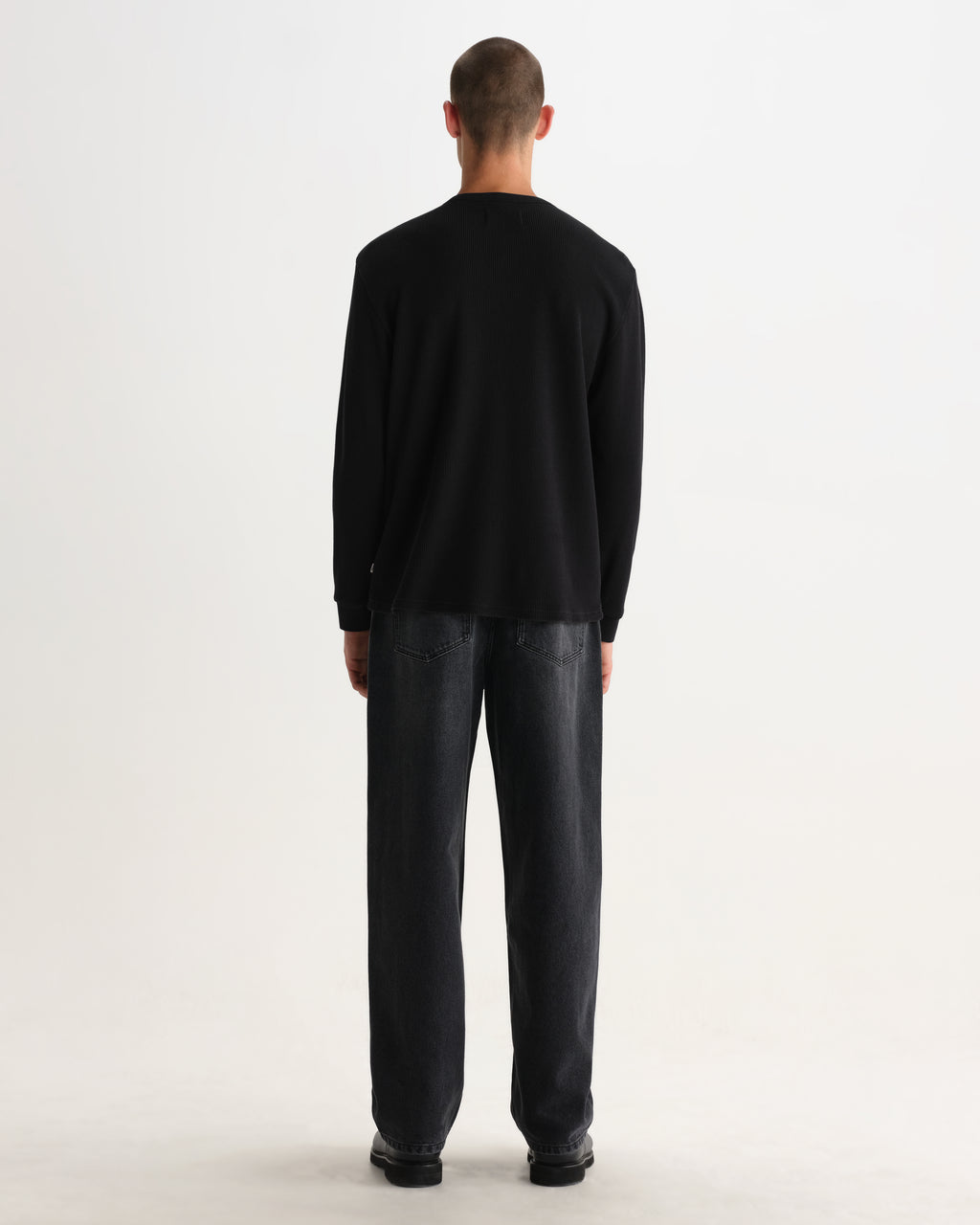 Wax London CALEB HENLEY L/S TEE WAFFLE - WASHED BLACK