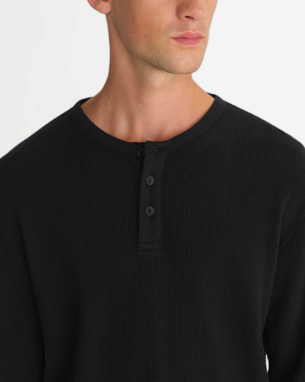 Wax London CALEB HENLEY L/S TEE WAFFLE - WASHED BLACK