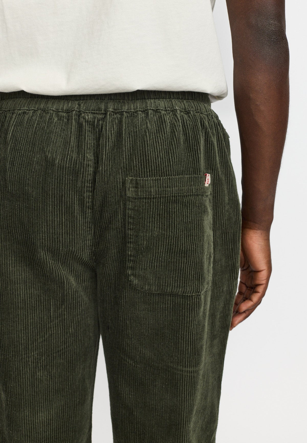 Revolution Casual Trousers 5874 grønne fløjlsbukser med tilspidset ben