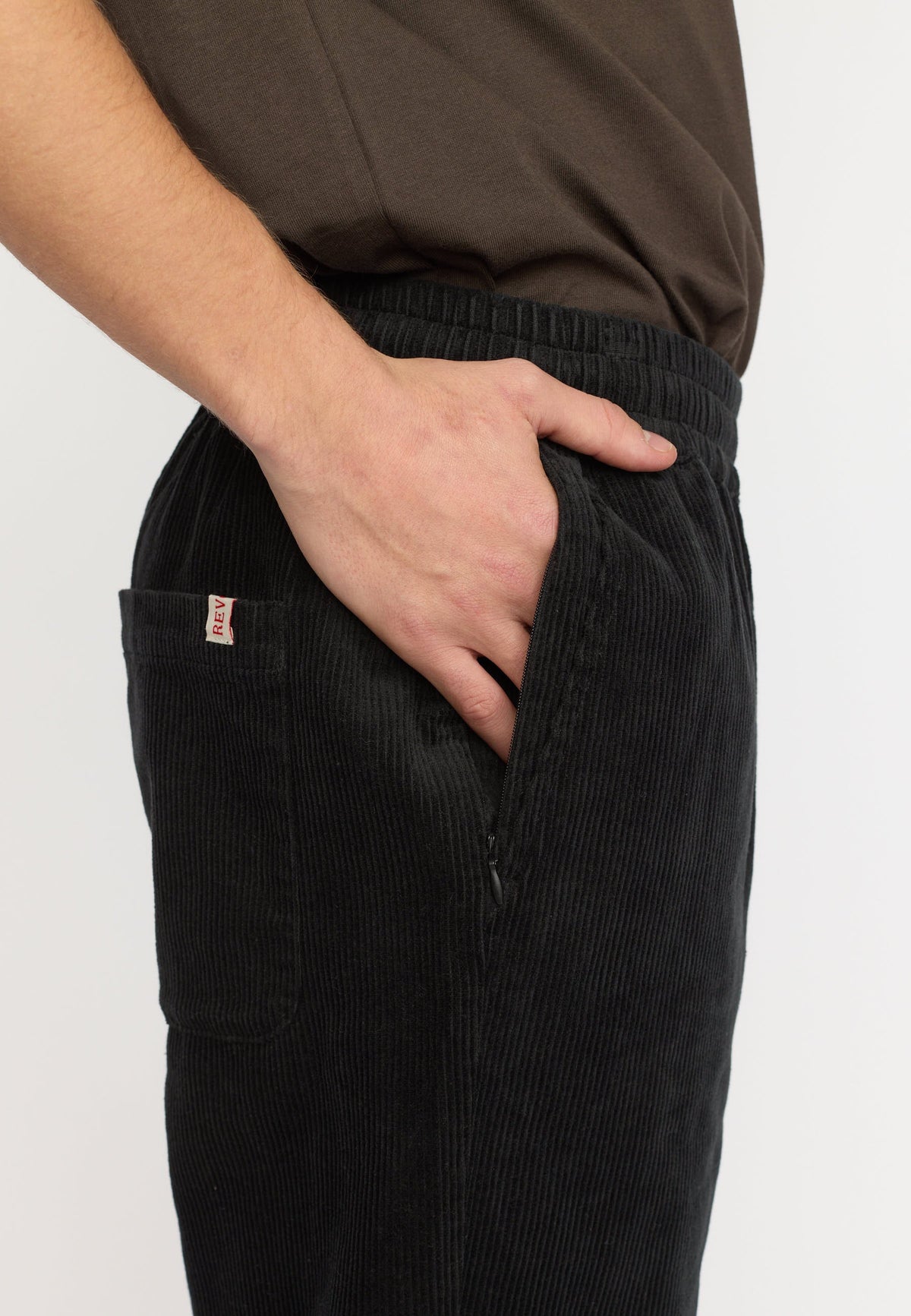 Revolution Casual Trousers 5874 sorte fløjlsbukser med tilspidset ben