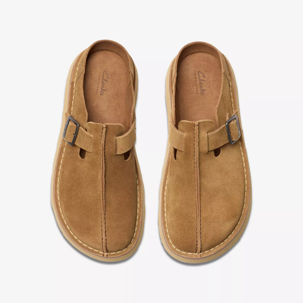 Clarks Solsbury Mule i farven Cola Suede - Hos MEN - Supermen.dk