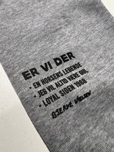 Indlæs billede til gallerivisning Bjerne Hoodie Grey Big Logo
