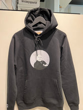 Indlæs billede til gallerivisning Bjerne Hoodie Black Big Logo
