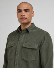 Indlæs billede til gallerivisning LEE CHETOPA SHIRT IN OLIVE GROVE
