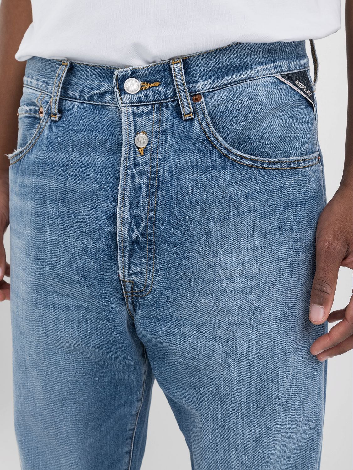 Replay M9Z1 Straight Fit Jeans i Medium Blue mellemblå – billede 6