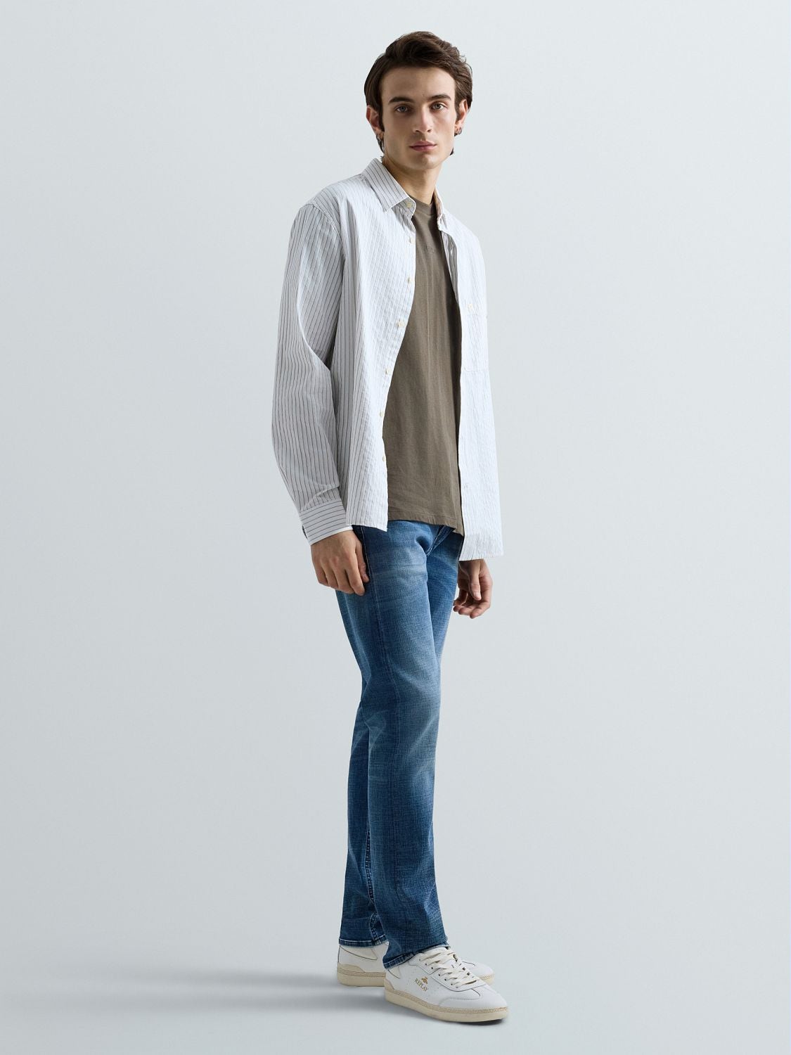 Replay Grover Straight Fit Jeans i Medium Blue mellemblå – billede 4