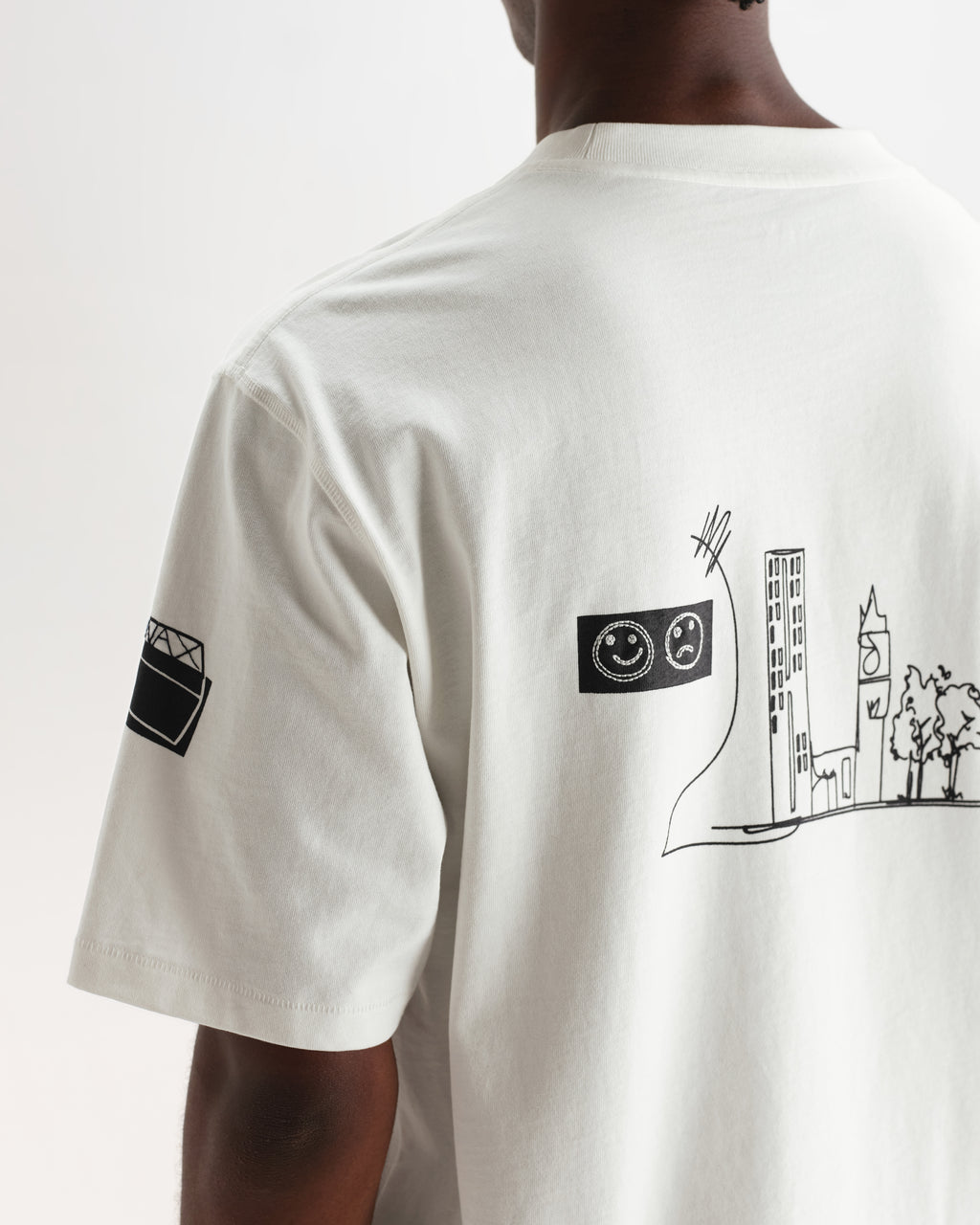 Wax London MILTON SS TEE DIVIDE DOODLE - ECRU / NAVY