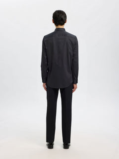 Selected Performance Stretch Slim Fit skjorte i sort set bagfra