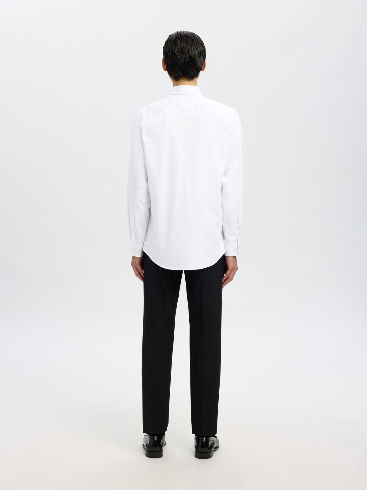 Selected Performance Stretch Slim Fit skjorte i hvid set bagfra