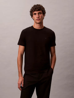 Calvin Klein Stretch Slim Fit T-shirt i sort – model set forfra