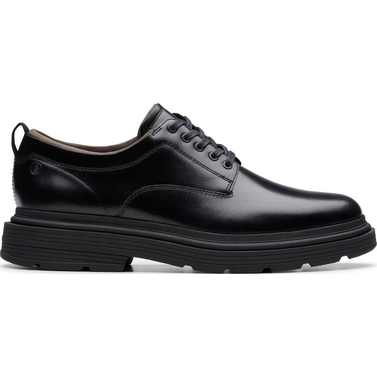 Clarks Badbury Lace Black Leather - Supermen.dk