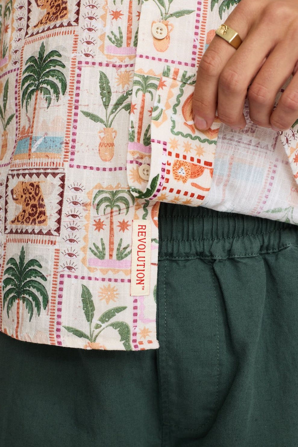 Revolution Short-sleeved Cuban Shirt 3247 - Off-white