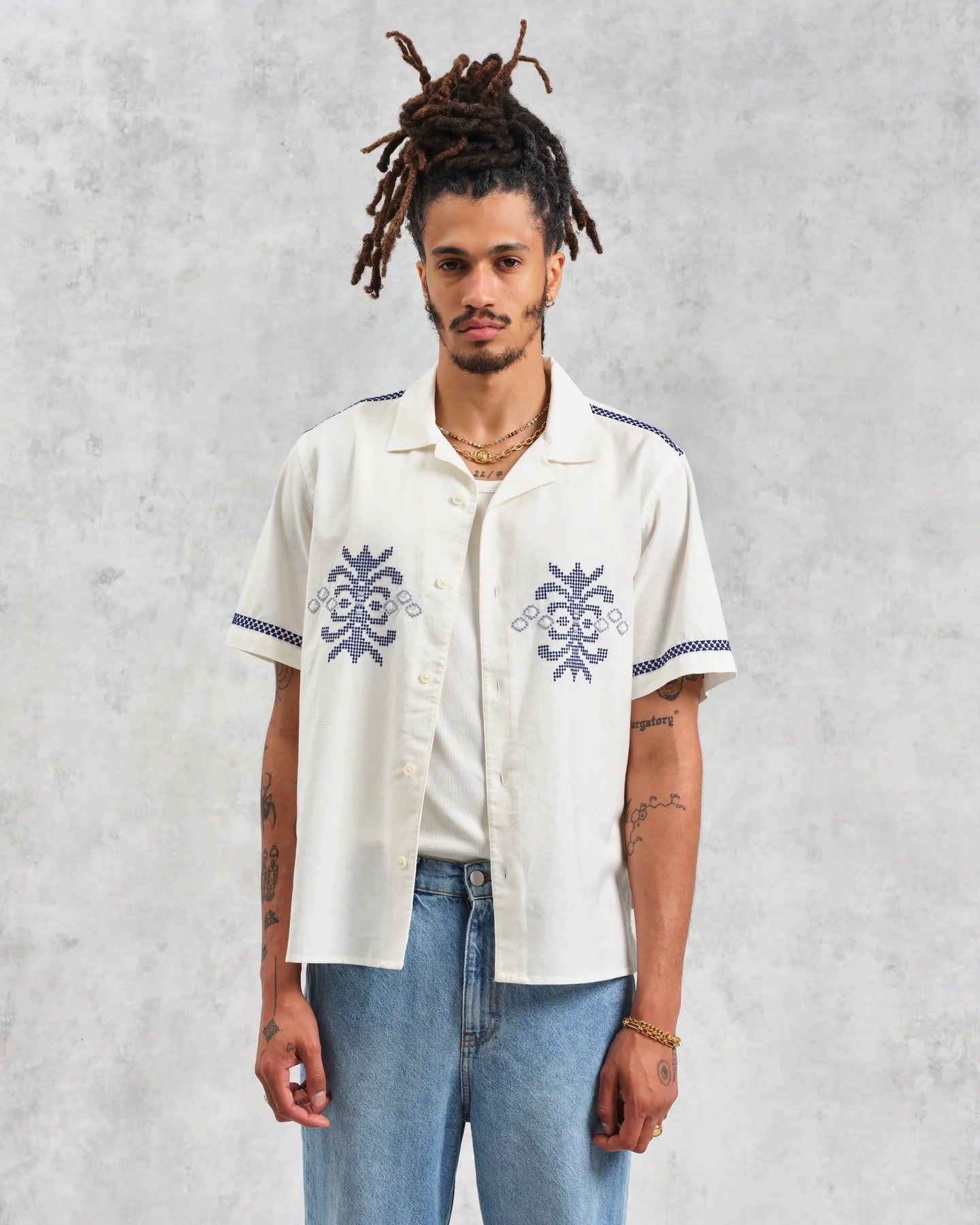 Didcot - Ecru Motif Embroidered Short - Sleeve Shirt - Supermen.dk