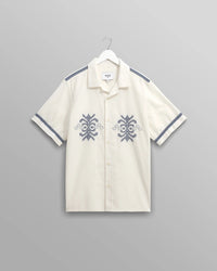 Didcot - Ecru Motif Embroidered Short - Sleeve Shirt - Supermen.dk