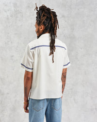 Didcot - Ecru Motif Embroidered Short - Sleeve Shirt - Supermen.dk