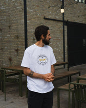 Indlæs billede til gallerivisning ELSK STATEMENT GLOBE MEN&#39;S BRUSHED T - SHIRT - Supermen.dk
