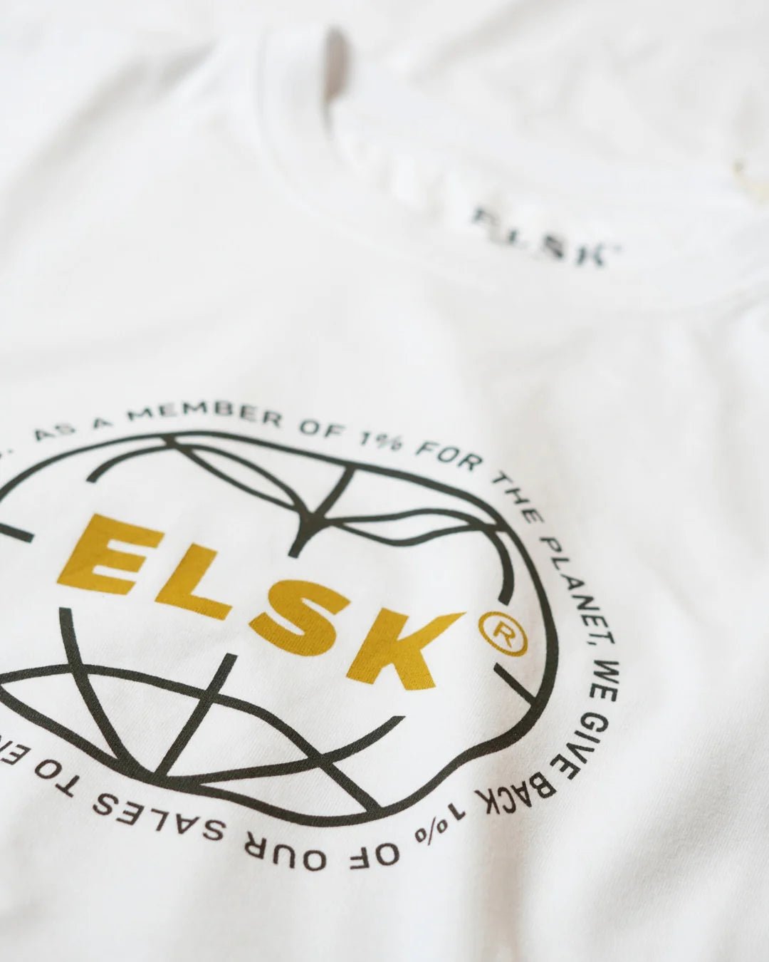 ELSK STATEMENT GLOBE MEN'S BRUSHED T - SHIRT - Supermen.dk