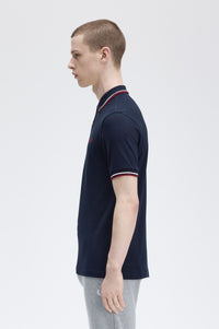 Fred Perry M3600 Navy / Snow White / Burnt Red - Supermen.dk