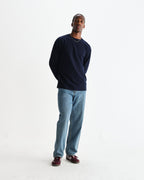 Wax London Hayden langærmet T-shirt med struktur i navy set fra siden