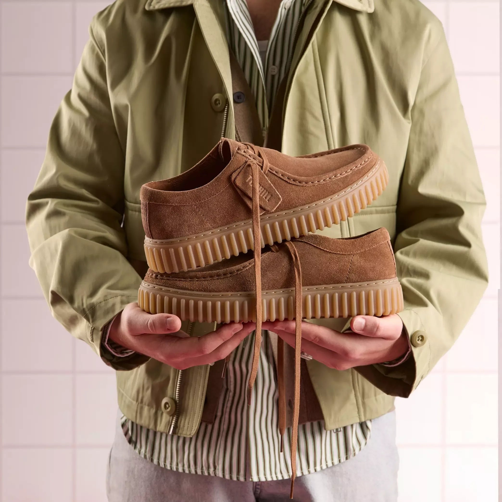 Clarks Torhill Lo – Cola Suede