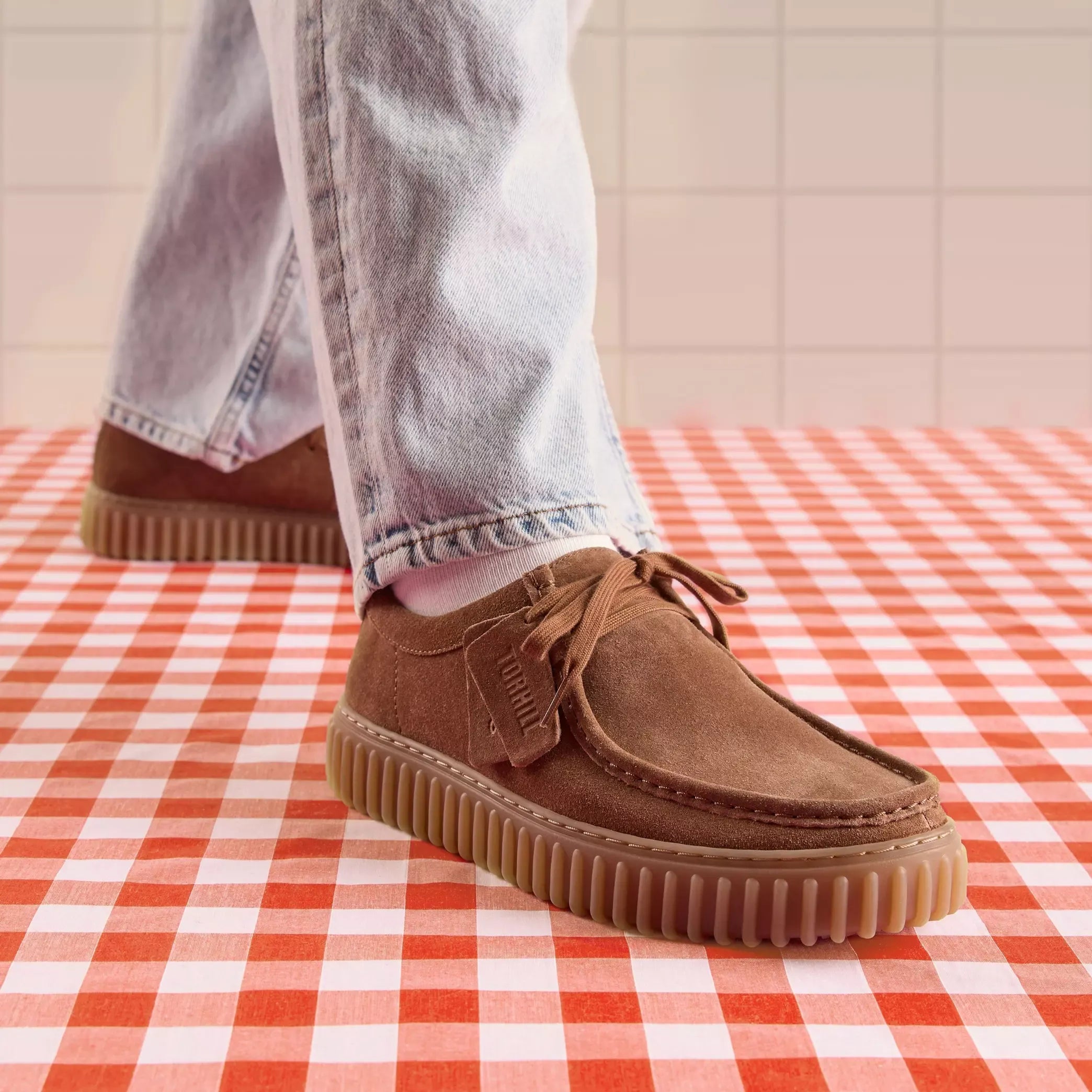 Clarks Torhill Lo – Cola Suede