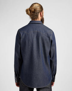 LEE 101 50’s Western denimskjorte Made in Japan i mørk denim set bagfra