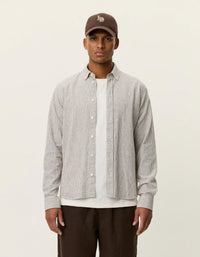 Les Deux Konrad Stripe Cotton Linen Shirt Teak Brown - Supermen.dk