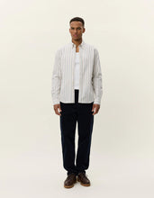Indlæs billede til gallerivisning Les Deux Konrad Striped Oxford Shirt - Supermen.dk
