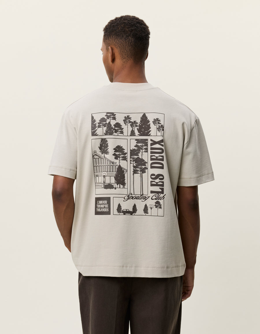 Les Deux Woods heavyweight T-shirt i Light Sand med rygprint set bagfra med rygprint