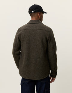 Les Deux bouclé overshirt i uld i Duffel Bag grøn set bagfra