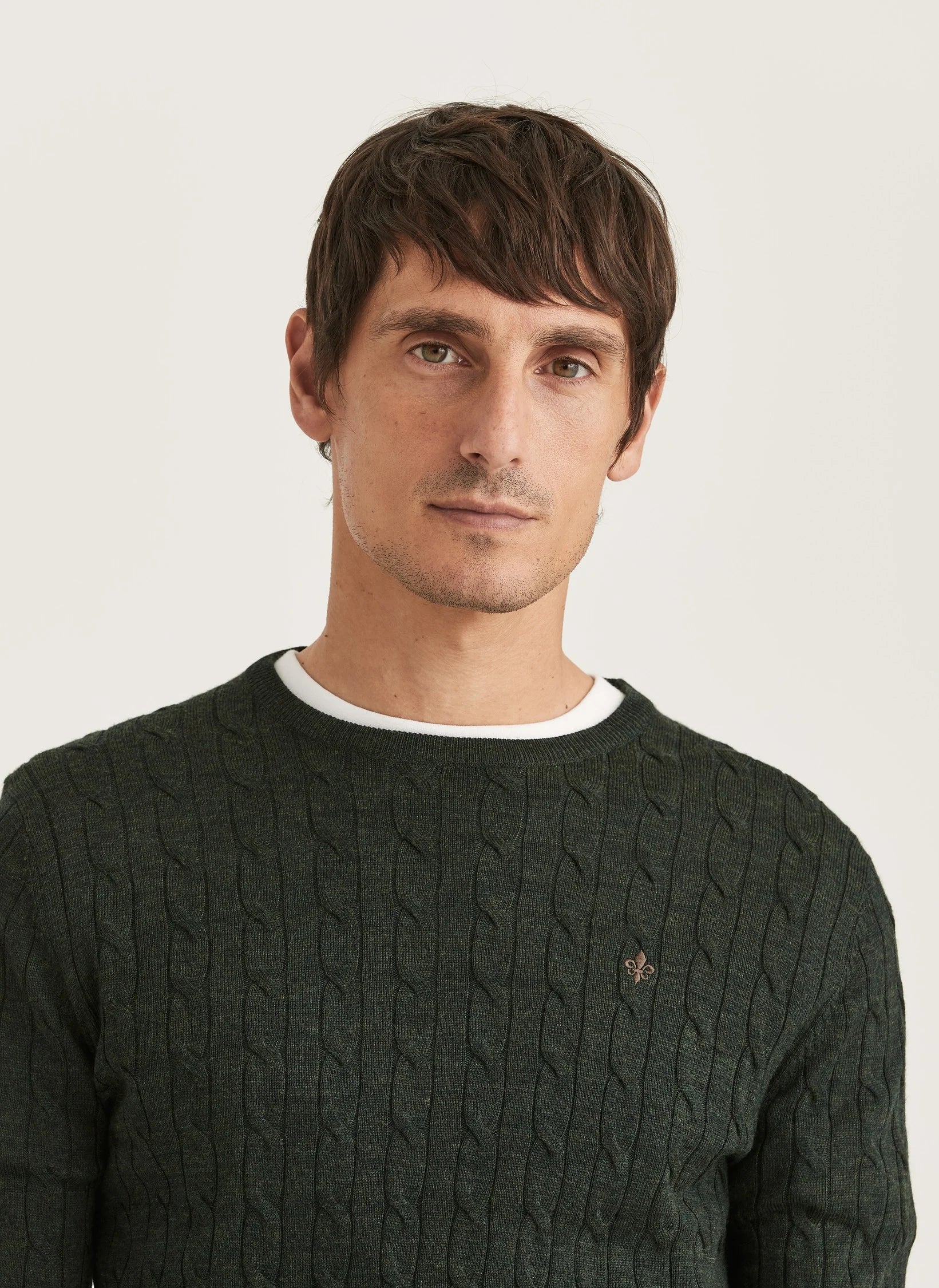 Morris Merino Cable Oneck Olive - Supermen.dk