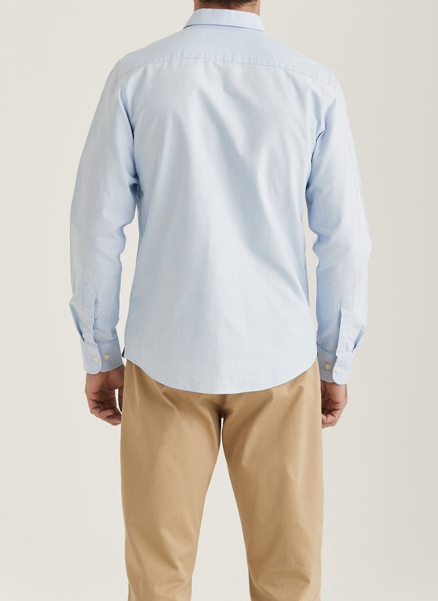 Morris Oxford button-down skjorte i lyseblå set bagfra